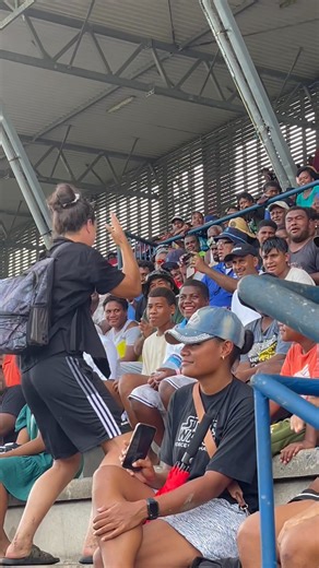 779K views · 15K reactions | ENA DRANO MAI TAQANIIKA-RUBY TUI, THE SILVER FERN SUPERSTAR, THROWING MĀORI MANA WAVE AT THE CORAL COAST 7's. | Alabaster Investments | Facebook