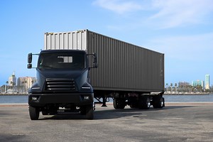 Xos Trucks, empresa de caminhões elétricos em expansão, apresenta dois novos modelos e plataforma dedicada para frotas