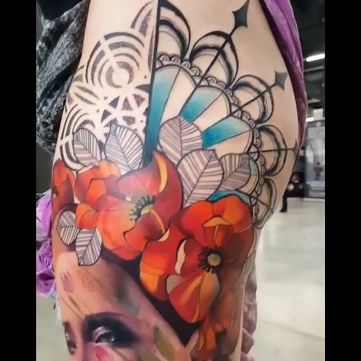Large scale work by Ryan Smith at the Milano Tattoo Convention. @ryansmithtattooist 🎨 #TATTOODO | Tattoodo