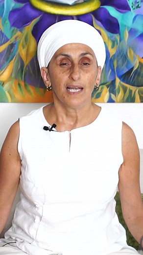 37K views · 2.6K reactions | ¿Cómo conectar con tu poder interior? | Nam Nidhan Khalsa | Facebook