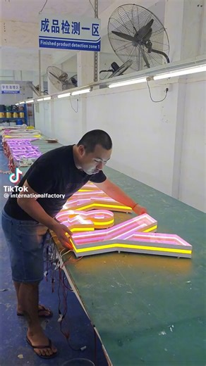Infinity mirror signs
