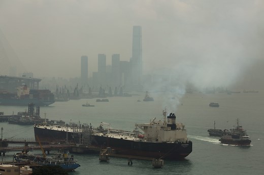 Le transport maritime, un secteur globalisé aux émissions de CO2 croissantes | RTS