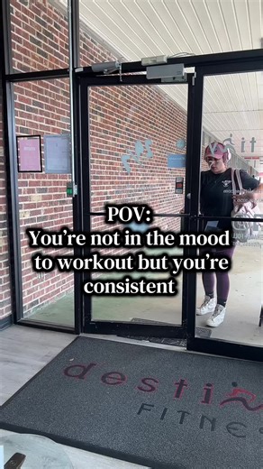 It be like that sometimes #consistency #gymtok #funny #gymhumor #gymgirl
