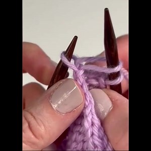 #Knitting Tip: Bind off pt. 5 of 5 - Getting Rid of That Loopy End (HOW)⁠ I thought it would be fun to play with a few short “how” videos, followed by a more involved “why” video.⁠ ⁠ ⁠ Let’s get rid of that weird loop at the end of our BO. Stay tuned later for the WHY video⁠ ⁠ SHARING IS CARING—If you find these tips helpful, please like the posts and share them on your feed TO GIVE ME A BOOST ❤️❤️⁠ ⁠ If you enjoyed these tips, be sure to grab a copy of my book, "Patty Lyons' Knitting Bag of Tri