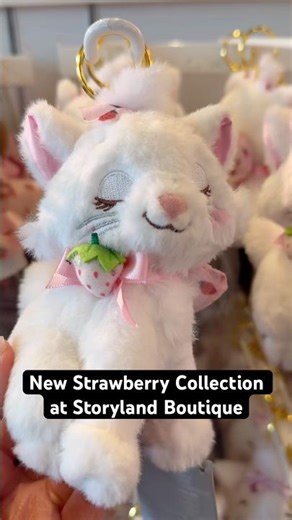 New Strawberry Keychain and Plushie Collection! // Downtown Disney