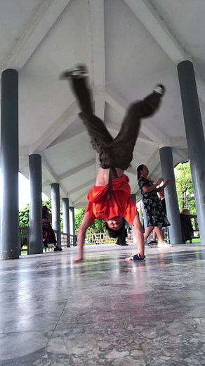 2000s 80%🔥 #breakdance #bboy #2000s #foryou #chill #xuhuong