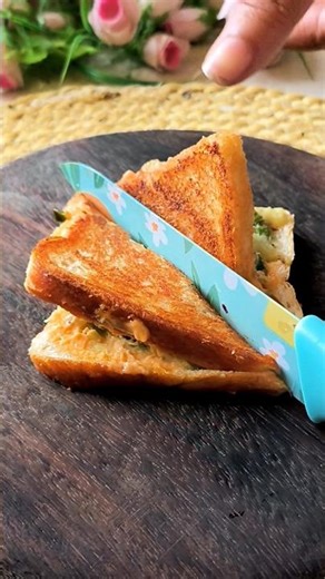 Crispy Mater Mashroom Sendwich 🥪#ytshorts #food #reels #viral #trending #breakfast #shorts #cooking