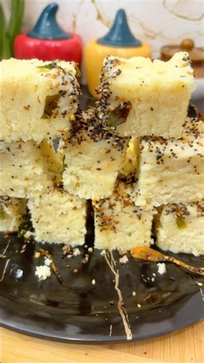 Suji Dhokla Recipe 🧑‍🍳 Make soft and spongy KHAMAN DHOKLA !! #recipe #tastyindia #tasteofindia