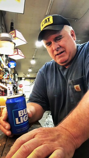 Maintaining a Truck Engine for Longevity | Trucking Tips