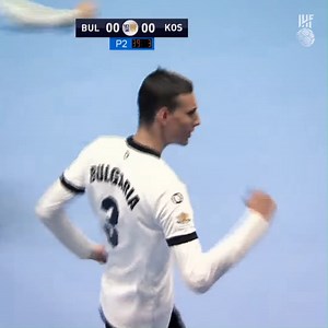 The 2022 IHF Men's Youth and Junior Trophy Europe began yesterday in Kosovo and left us some top actions such as this one from 🇧🇬 Bulgaria in their first presentation against the hosts ⚡️ #IHFTrophy | International Handball Federation