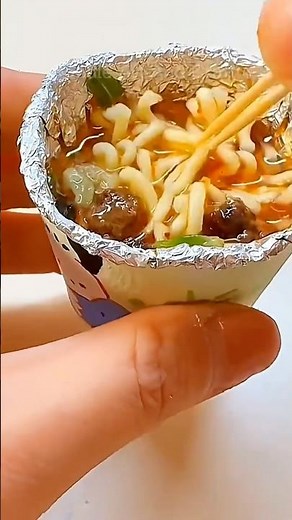 🍜💖 Making Tiny Kawaii Cup Noodles Paper Squishies! ✨ Sanrio Edition