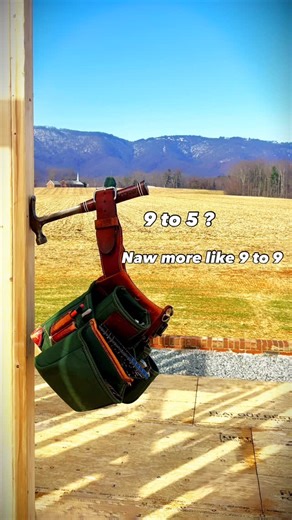 Dylan Mitchell on Instagram: "Not much time in the studio lately 🫠 I’ve been at it, you feel me? “Been at it” out now ⚡️#beenatit #new #music @jakeangelbeats on the beat🤝🏽 and @alexeybrooke on the master🤝🏽"