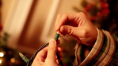 Honoson 60 Pieces LED Replacement Christmas Bulb 3v Waterproof LED Lights Bulbs Bulk for Christmas Tree Decorations Xmas Indoor Outdoor Home Light Decor(Green Base with Warm White Bulb)