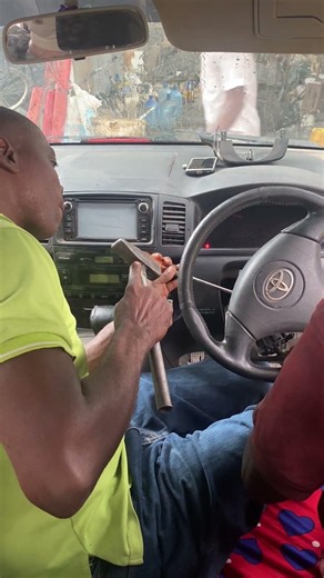 Mechanik na Zanzibarze