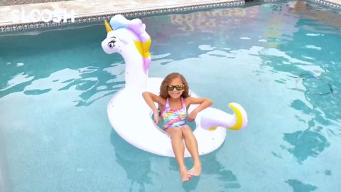 JOYIN Unicorn Pool Floats Kids - Inflatable Pool Tube Swim Ring Floaties with Glitter for Adults Kids Floating, Fun Beach Lake Floaty Raft, Summer Swimming Pool Toys Party Decorations (Unicorn)
