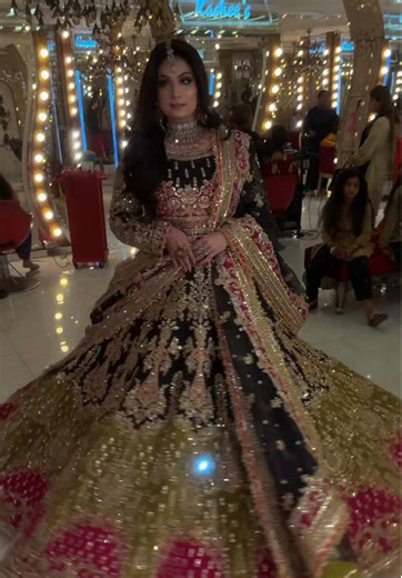 Bridal Makeup at Kashee’s Kingdom: Elevate Your Wedding