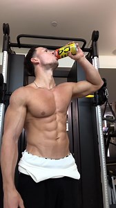 How I stay in shape on the road 💪 C4 Energy Europe #mondaymotivation | Joel Corry