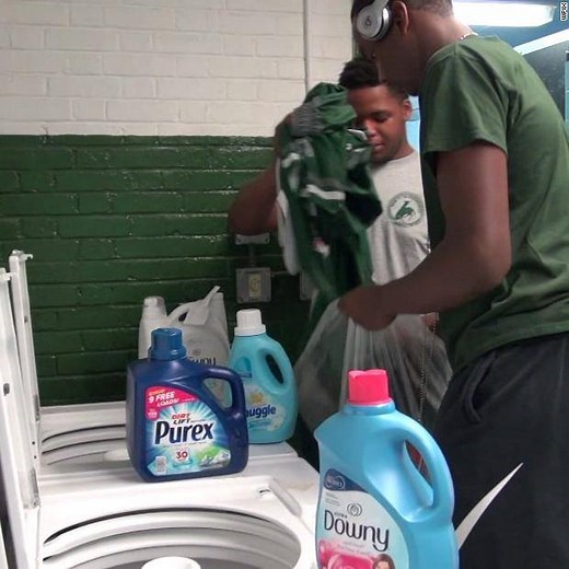 20M views · 460K reactions | After some students were bullied because of dirty clothes, a principal installed a free laundromat at school https://cnn.it/2PsWoFB | CNN | Facebook