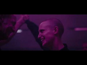 Titane (2021) Dance scene