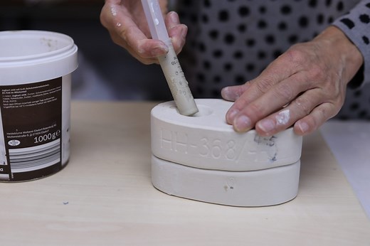 Gipsform in wenigen Schritten selber machen - keramik.at