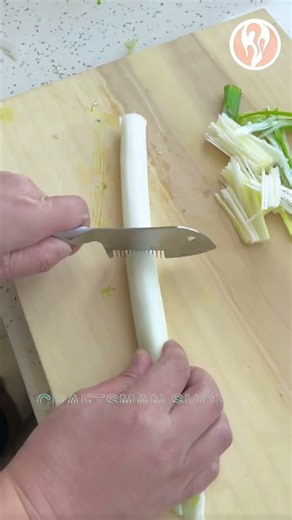 Serrated knife | Serrated knife makes slicing easier