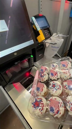 #shopping Cupcake and Sprinkles at Checkout — Chloe Happily Did the Scan.