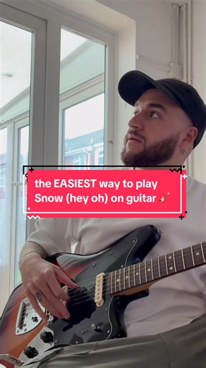 Beginner's Guide to Playing Snow (Hey Oh) on Guitar