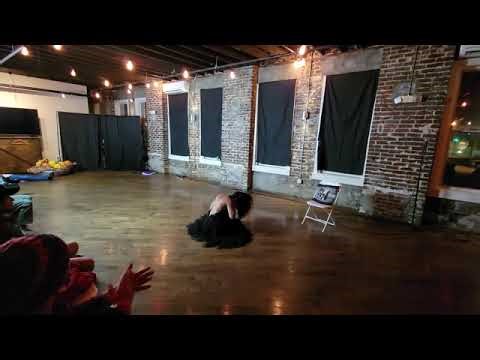 A tribute dance to Patrick Bateman- Burlesque performance