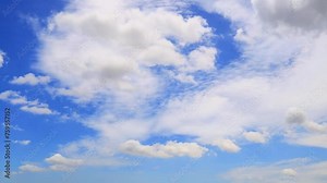 High-altitude and low-altitude clouds cross and fly past each other.The wide beauty sky and billowing cloud form a spectacular environment video. Photography in Chiayi City, Taiwan.