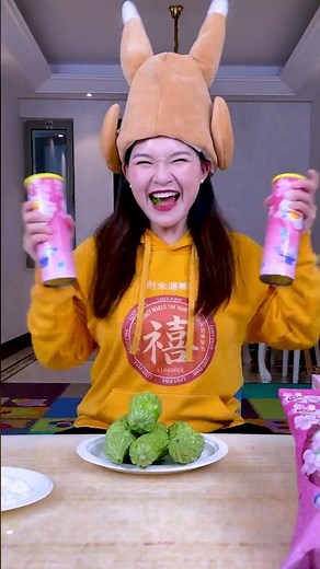 Challenge Yourself To Eat Bitter Melon Without Any Expression, It's So Sour And Refreshing! #Funny