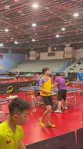 何倚天Eli Ho接受台南市桌球馆吴志祺教练的指导。 #eliho #tabletennis #tigerwing