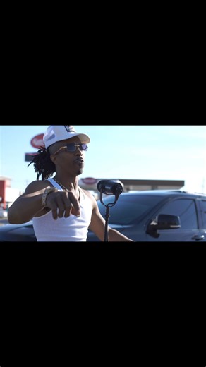 RedG Red drop barz on the hottest song out the south. EJ Jones's hit single "Gas Station Love." This is the first installment to the R.U.S.H freestyle series. #RUSH #LOE2 #RedGRed #Rap #HipHop #fypchallenge #fypreelsシ゚viralシ #musicvideo | Reggie Phillips