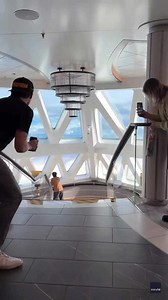 Cruise Ship Tossed by Huge Waves in Infamous Drake Passage