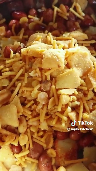 Discover Delicious Nepalese Street Food | Sukuti Chatpate
