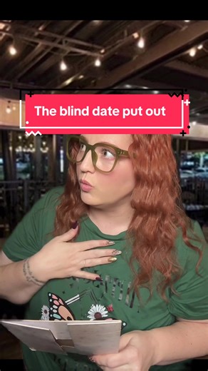 A followers story- she was the girl on the date and she said she dated the server for 2 years and they just got engaged at the restaurant they met at 😭💜 #server #restaurant #influencer #skit #fypシ゚viral