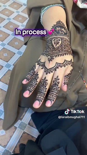 Stunning Mehndi Designs for Let's Celebrate Together