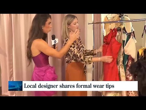 How to dress for a cocktail event