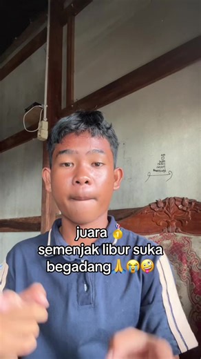 Faren🕷️🕸️ (@faren.velocyty)’s videos with EEEE A - dia