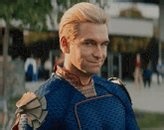 hudson's always in interviews talking about being comfortable in his sexuality and dismantling his preconceived notions of masculinity and here go his stans accusing him of having a gay walk and calling him slurs