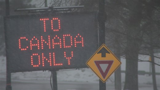Hochul orders more signs at Peace Bridge