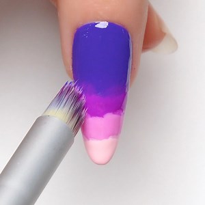 560K views · 3K reactions | How to do gel polish ombre, 4 colour ombre nails | Nails Inspiration | Facebook