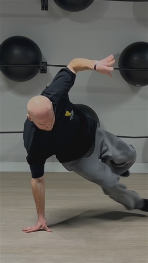 bboy Intact on Instagram: "Footwork basic steps part 2 that every beginner must know (full video in my YouTube, the link in bio). I’m demonstrating some of the most important foundation steps in Breaking (Breakdance) that every beginner needs to learn and master. There are way more of essential basic steps in Breaking, take a notice - this are not everything, it is just a small part of the long list! If you’re in the begining of your Breaking journey — this is what you must practice. These basic