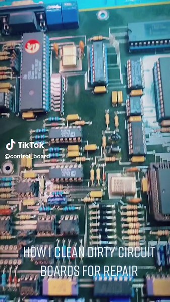 Be sure to watch it till the end,okay?#electronic #CircuitBoard #circuit #robot #technology #instrument #Industrial #diy #Industrial