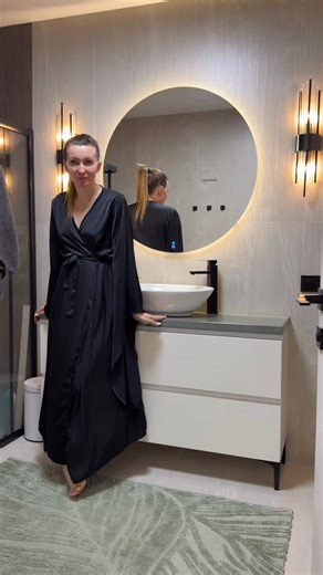 ugc-creator/Уютный дом как в Pinterest / Домашние животные on Instagram: "Покупка тумбы в ванную с Авито 🙌🏻 Как вам наш результат?"