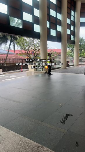 BMW F20 118i Review: Perfect for New Drivers