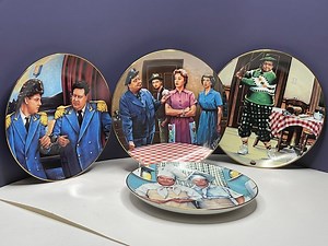 The Hamilton Collection Official Honeymooners Plate Collection. the Only Way to Travel, the Honeymooners, the Golfer, the TV Chefs. Set of 4 - Etsy