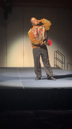 Designer Trapper on Instagram: "It’s more than a trend — it’s a standard. Shoutout to @bsa_xu for choosing me as a designer for this year’s @xavieruniversity fashion show. I don’t just make clothes — I build moments. And last night was one of them. 🔥✨ @veryrare2find_ 🔎 #BSA #Xavier #FashionShow #DesignerMode #BuiltDifferent"