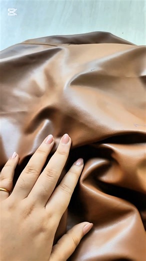 making a reversible cape jacket for this winter #winter #jacket #fashion #style #sewing