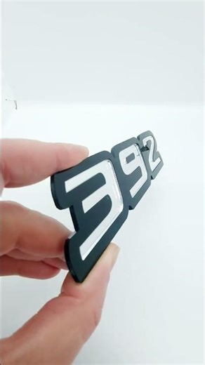 Emblem Trunk Dodge Challenger, Charger, Durango 392 – Silver Mirror Acrylic Logo