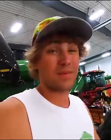 The 2096 tractor is ready to work